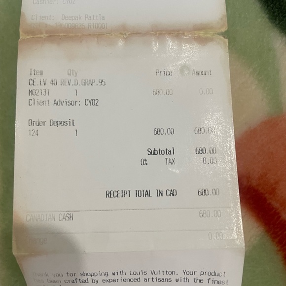 LV Initiales reversible belt - Picture 6 of 8